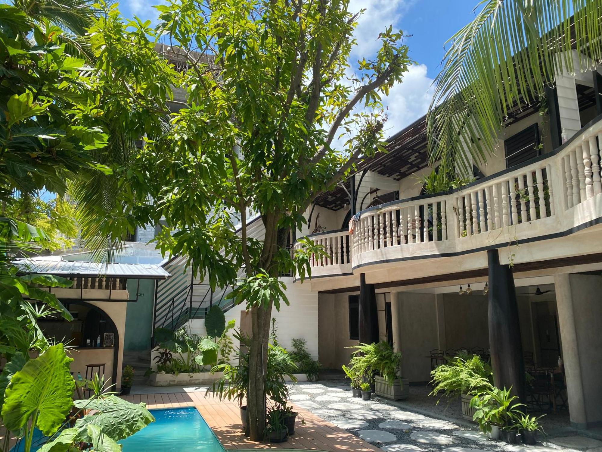 Zinnia Maafushi Exterior photo